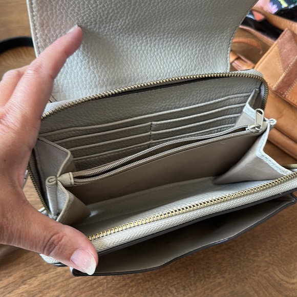 Relic Crossbody or wristlet - Picture 2 of 3